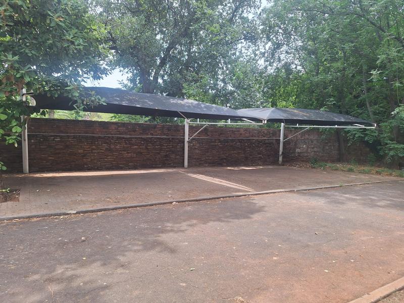 6 Bedroom Property for Sale in Stilfontein North West